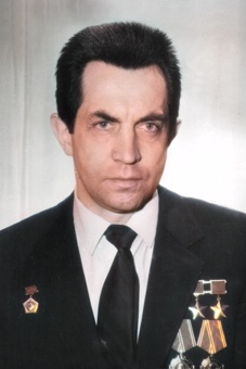 Поздравляем дважды Героя Советского Союза Иванченкова Александра Сергеевича с Днем Рождения!